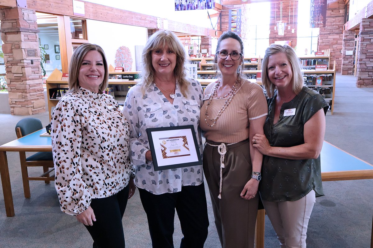 SedonaChamber's tweet photo. 🎉 Exciting news from this morning! Community Library Sedona has been recognized for their outstanding community support and engagement with a special gift from Enchantment Resort - one full year of Greater Sedona Chamber of Commerce &amp; Tourism Bureau membership dues! 📚✨ https://t.co/IaffYVgznW