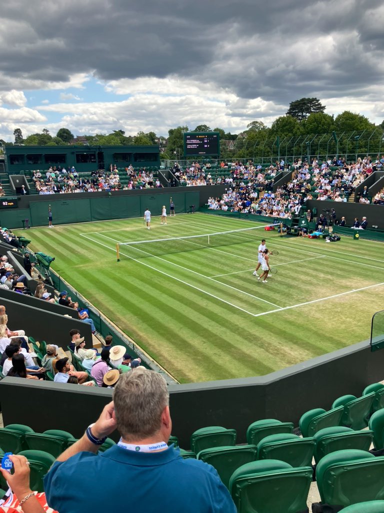 RPSPE's tweet photo. Wimbledon: A lovely day with an excellent group of youngsters who very much enjoyed their treat. A joy throughout. #teamrps #proudrps 🎾❤️ https://t.co/BYYIV77xyy
