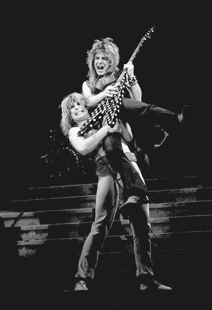 HeavyMetalLaw's tweet image. #HeavyMetal 

Randy Rhoads and Ozzy.