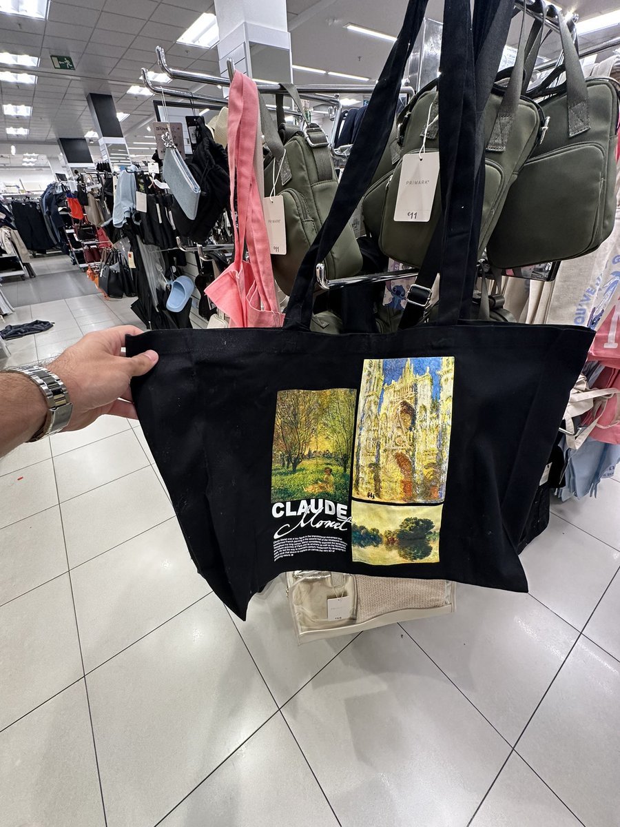 myzykyn's tweet image. Claude Code? 🧐

#vibecode