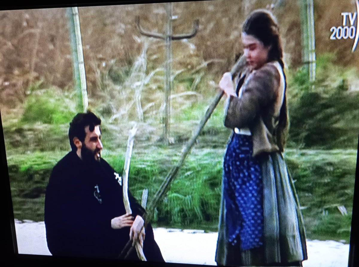 ZicaEliana's tweet photo. Avvistato FLAVIETTO che interpreta un Prete😁su @TV2000it!!!🤩
È PADRE BASILIO💖nel Bellissimo Film #MariaGoretti.💖
Facciamo un po' di Religione,và...😁🤩SCHERZO!!!😊É sempre un Piacere rivedere per Emozionarsi con le Meravigliosi interpretazioni di @insinnaflavio !!!💖😊 https://t.co/7knBQJ2Mx9