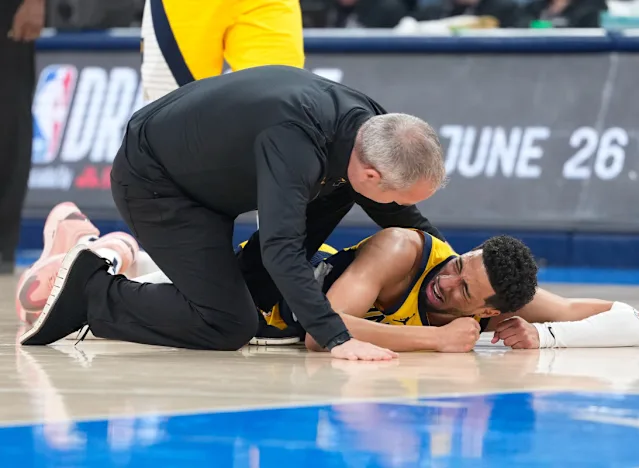 ffnerd's tweet image. Tyrese Haliburton to miss the entire 2025-26 NBA season due to his Achilles injury.
fantasynerds.com/nba/player/543…