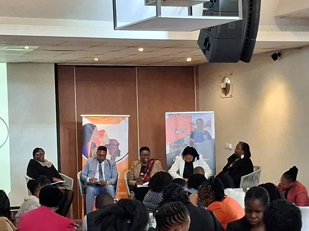 The Environmentalist tweet media