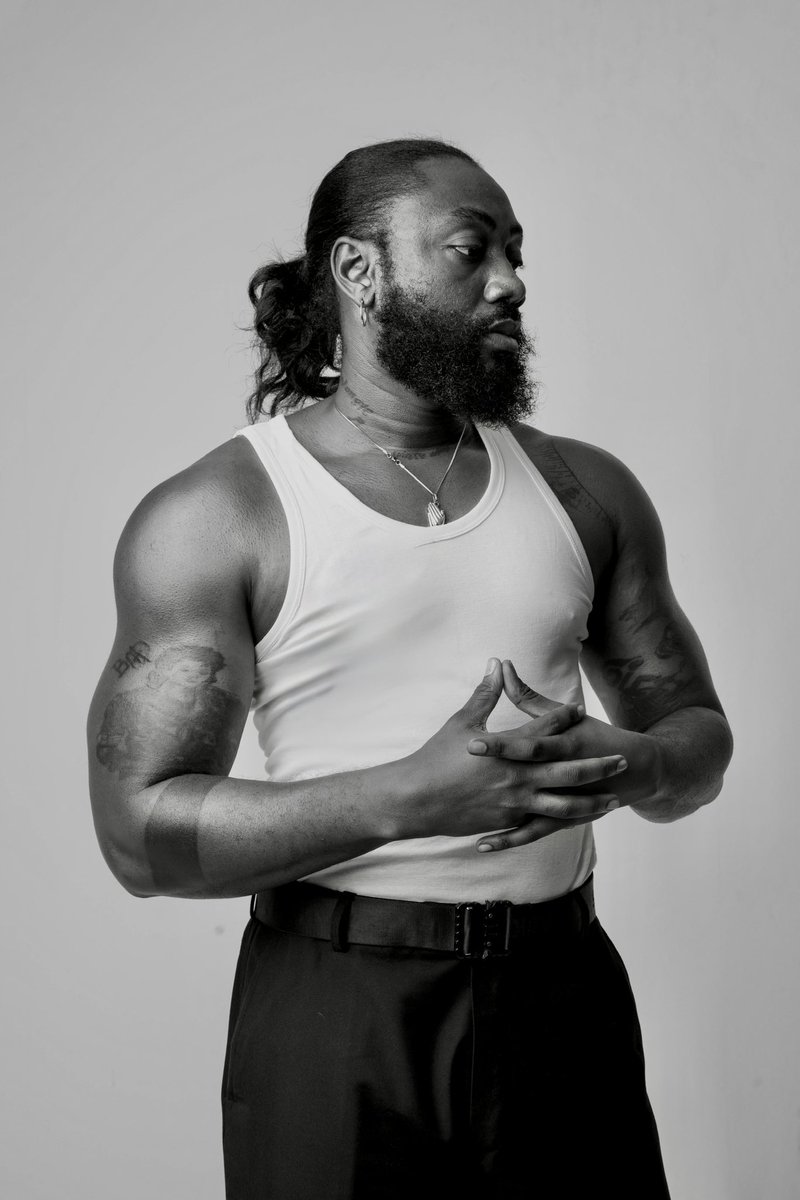 kwarko_tunxx's tweet image. Oui. Muscles with martial arts o. 
You this guy #Awoa