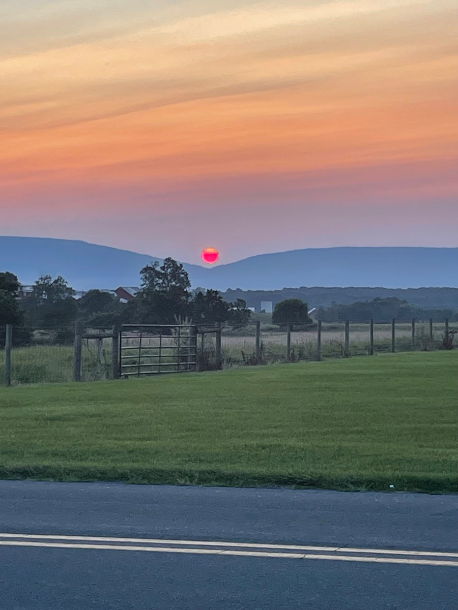 Looks fake, real sunset over the Blue Ridge.