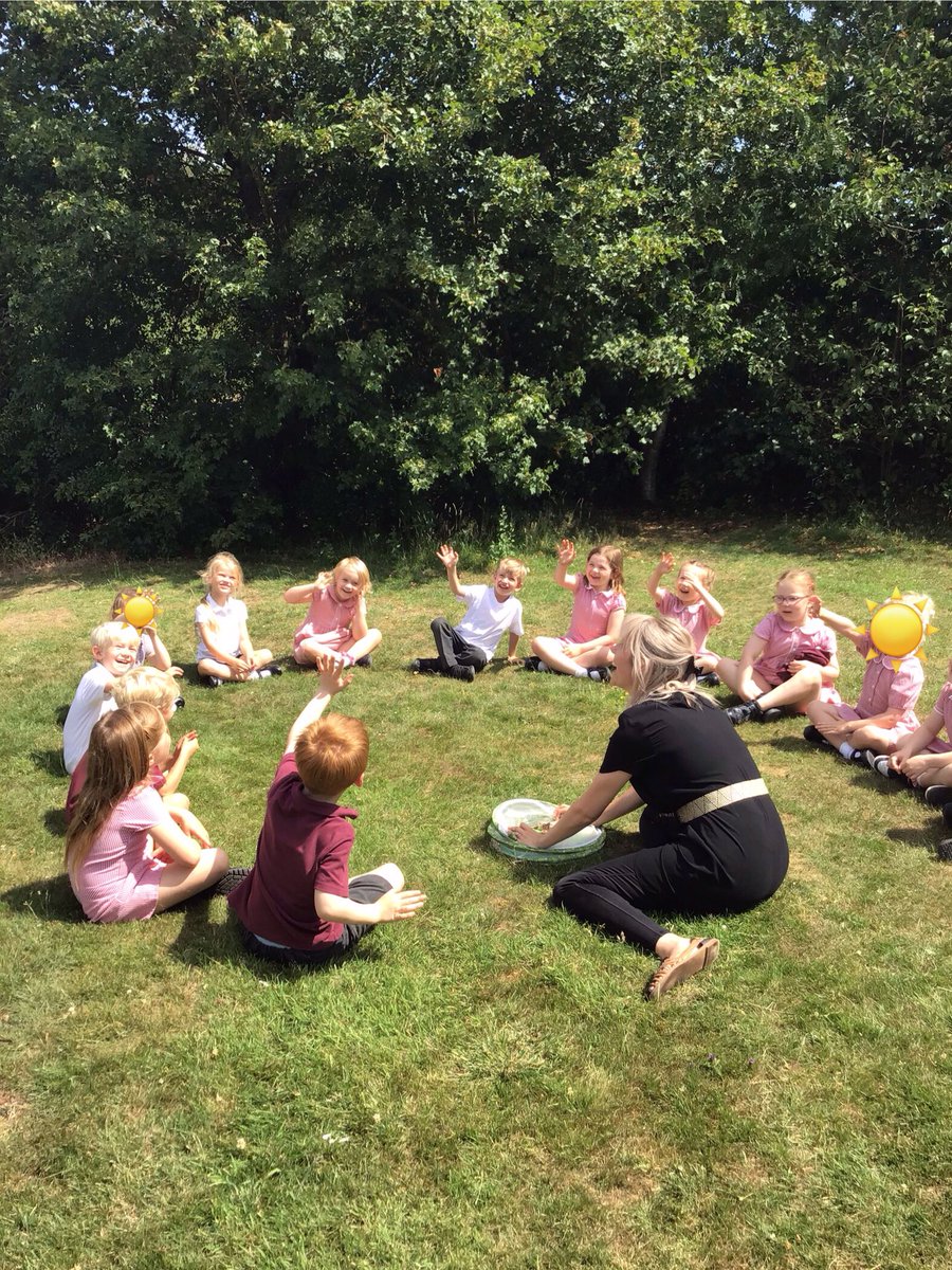 Robins class have loved watching our butterflies in different stages of their life cycle and releasing them! Last week we had so much fun coming together for sports day! #viscountbeaumontsprimaryschool #coleorton #LeicestershireSchools #primaryschooluk <a href="/Rise_MAT/">Rise Multi Academy Trust</a>