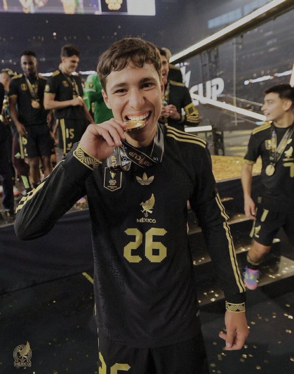 El Tri Pics That Go Hard 🇲🇽 tweet media