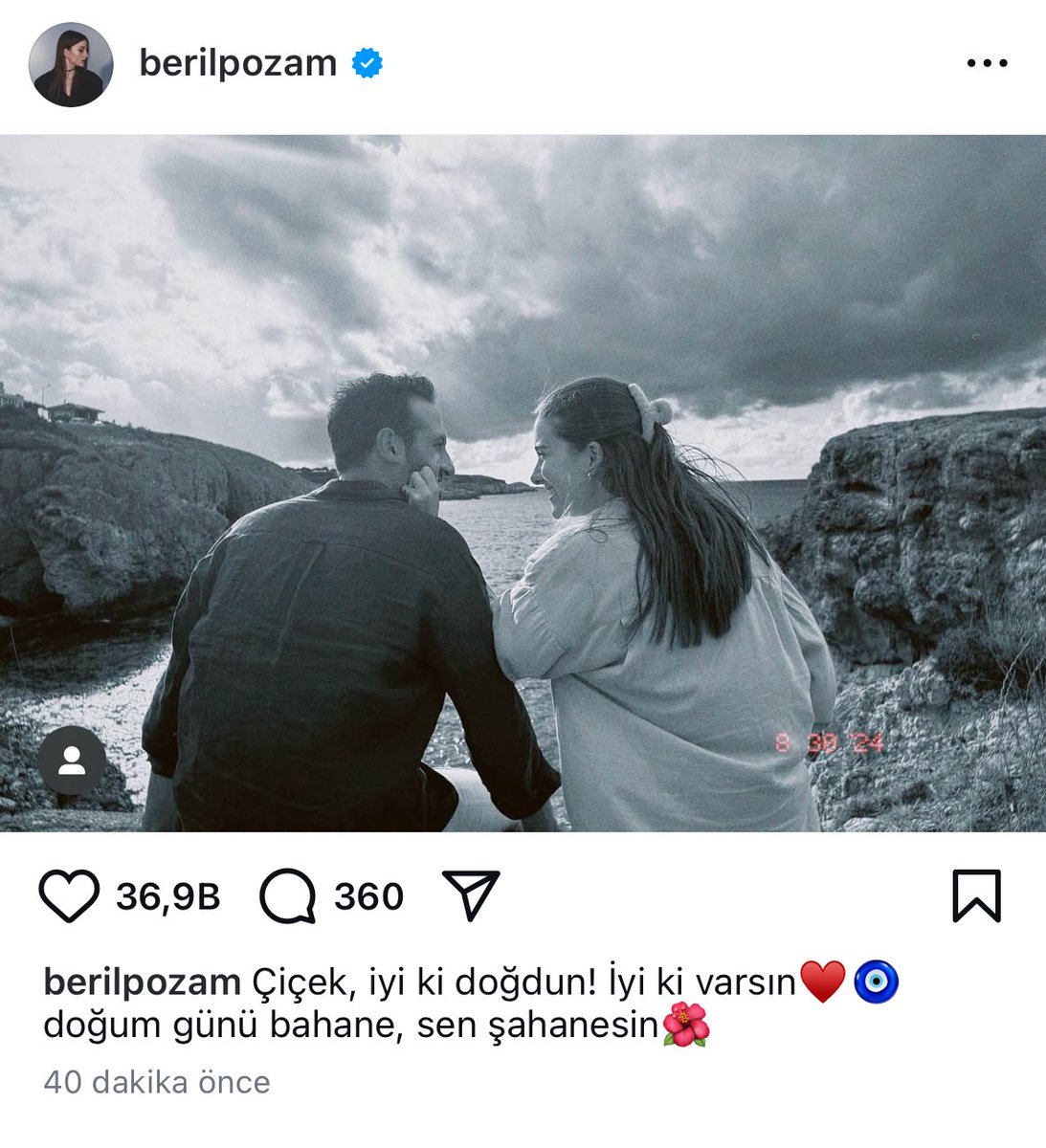 Beril Pozam, eşi Ersin Arıcı’nın doğum gününü yaptığı bu paylaşım ile kutladı: “Çiçek iyi ki doğdun! İyi ki varsın. Doğum günü bahane, sen şahanesin!” 

#ErsBer ♥️🧿