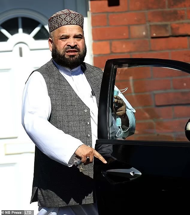 You’re a convicted r*pe gang leader in Rochdale.
You’re informed you will be deported after your sentence is up.
You use taxpayers money to fight your deportation and then destroy your pakistani passport &amp; renounce citizenship.
Why then did you build a new home in Pakistan?