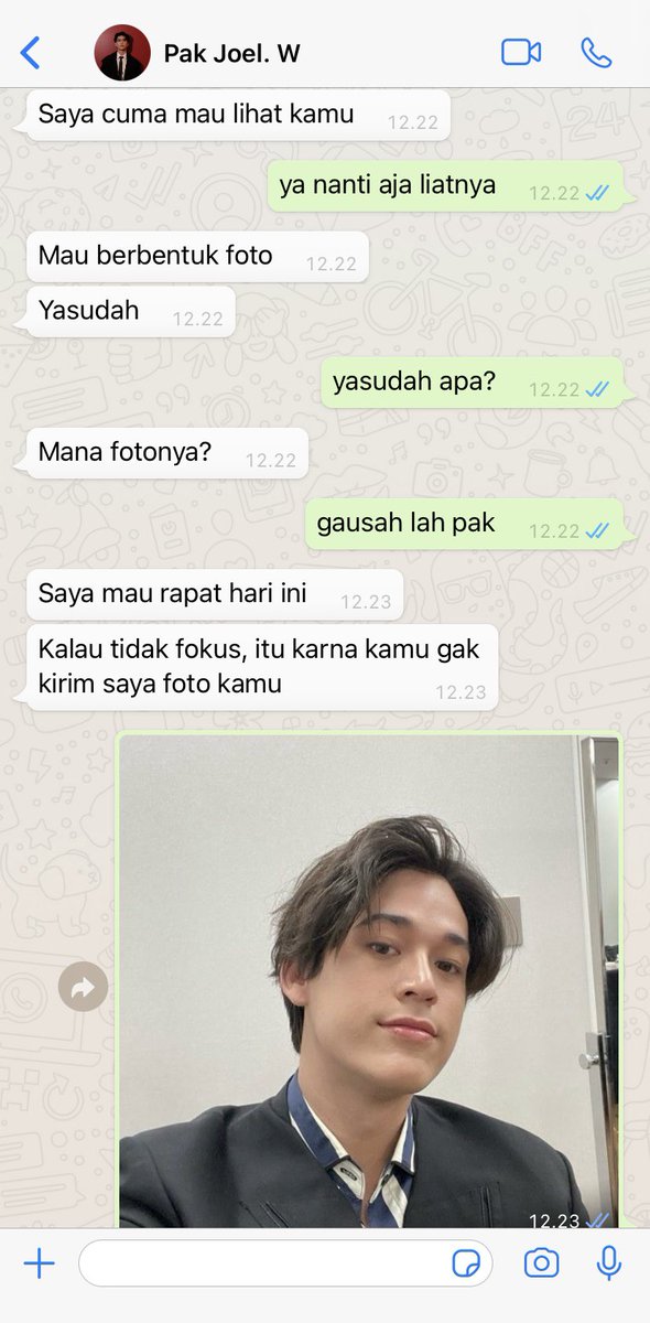 🖇️ carry out a ban (7)

— Tentang rumor.