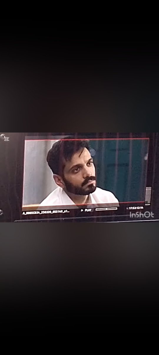 P36801Tasnim's tweet image. Looks like this is the shoot for the telefilm "Woh Ek Raat"
While watching the video, I was hoping that Wahaj and Mahira would appear together at least once but it didn't happen!! 🥲
Btw I noticed a bandage on Wahaj's left leg 🫣
#WahajAli