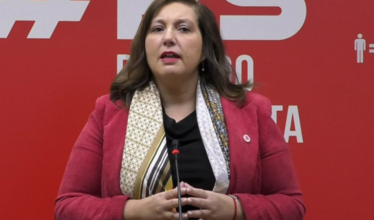 cambio21cl's tweet photo. Presidenta PS Paulina Vodanovic por militancia de Jara: “Me preocupa que se haga énfasis en su condición de comunista y no respecto a golpistas como Kaiser y Kast” https://t.co/9ibalnxV47 https://t.co/xNqUQsqh36