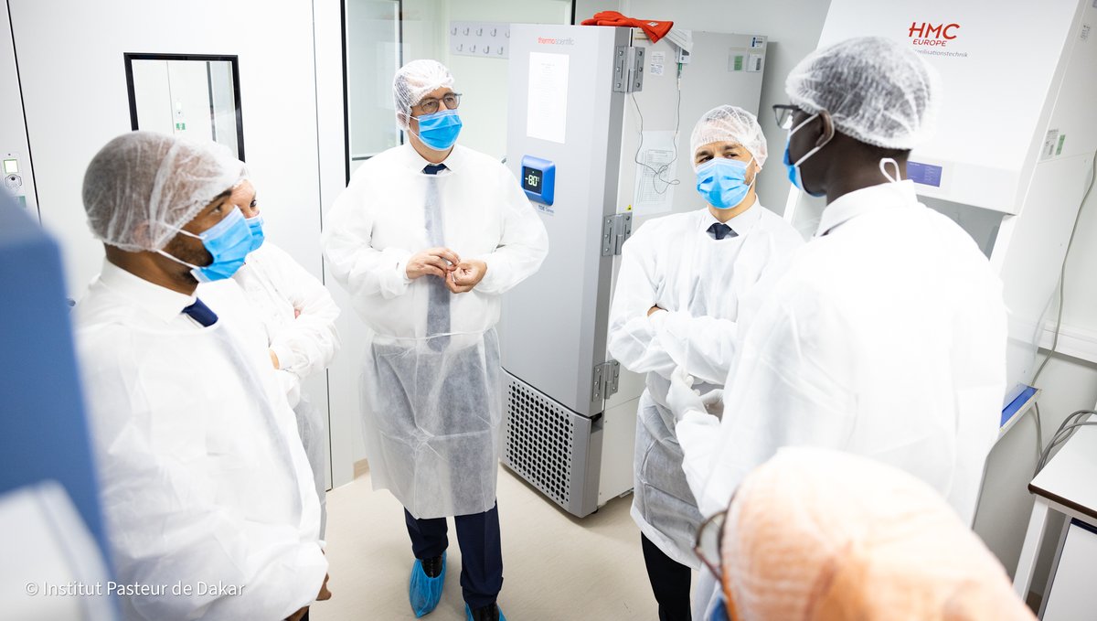 PasteurDakar's tweet image. On June 24, @PasteurDakar welcomed a delegation from Fondation Mérieux, led by Alexandre Mérieux, CEO of BioMérieux. Discussions focused on strengthening #diagnostics, fighting infectious diseases & enhancing epidemic surveillance in Africa.
#OneHealth #FondationMérieux