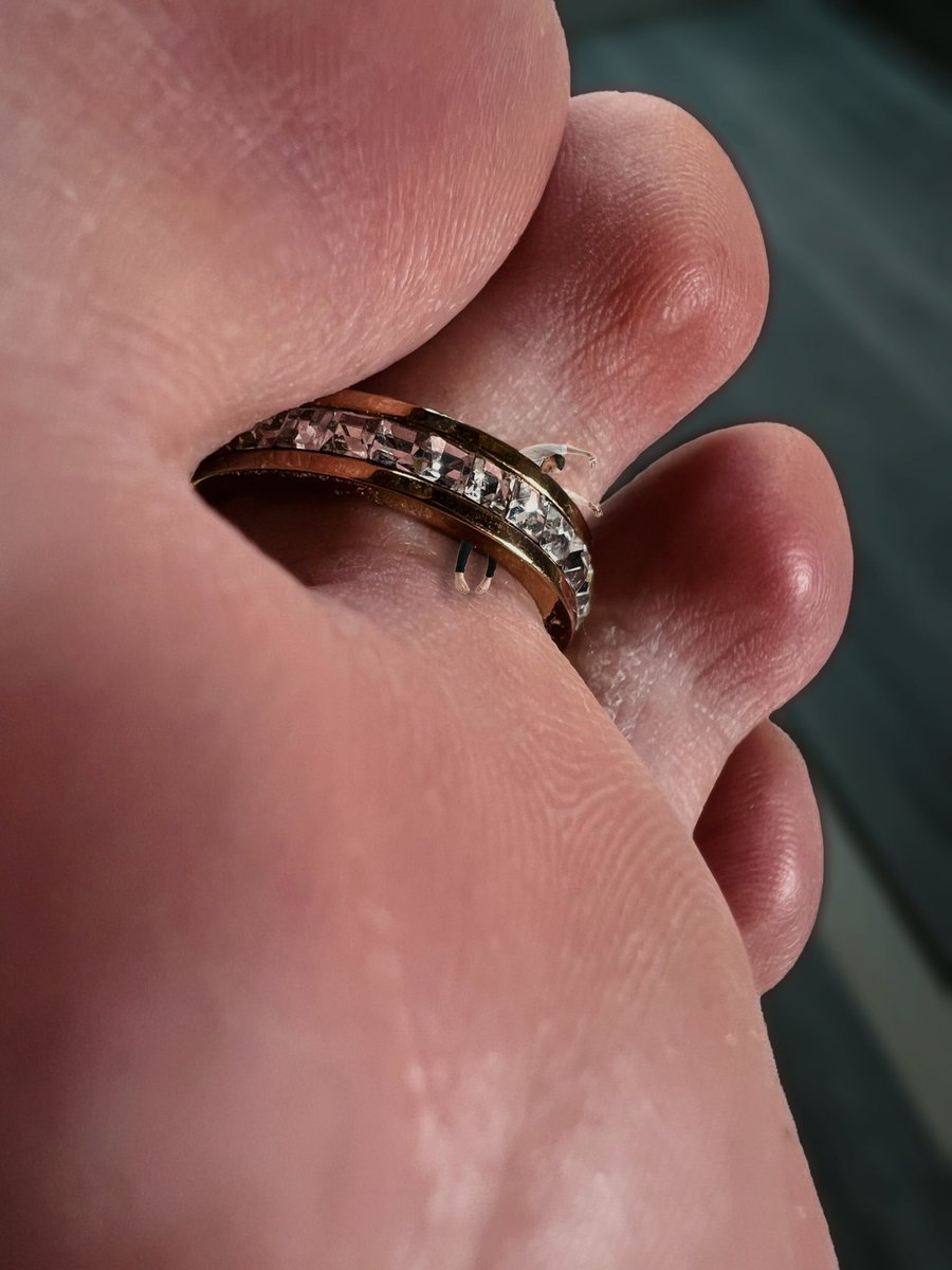 Being treated extra rough by <a href="/SalomeToes/">SalomeSaSa</a> she tried to figure out if you were a imposter or not.   You maybe forgotten as she went about her business.  Be scared, be helpless but most importantly be good.

#giantess #sizetwitter #feet