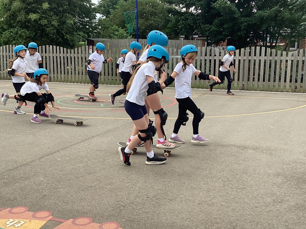 SquirrelsClass tweet media