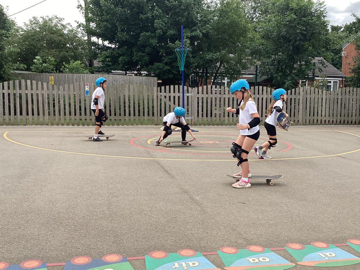 SquirrelsClass tweet media