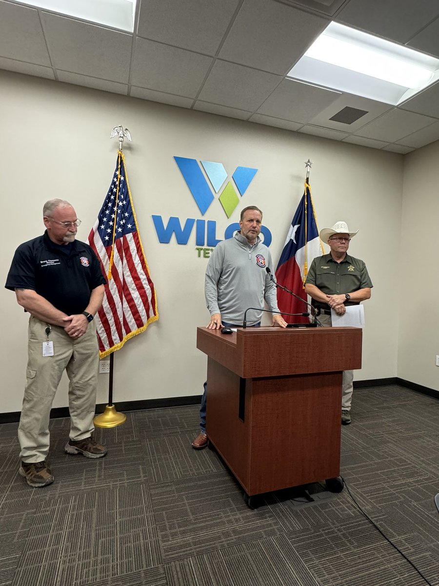 Jala__WashTV's tweet image. In Williamson county this morning where officials say they recovered a second body from the river.
@KXAN_News
