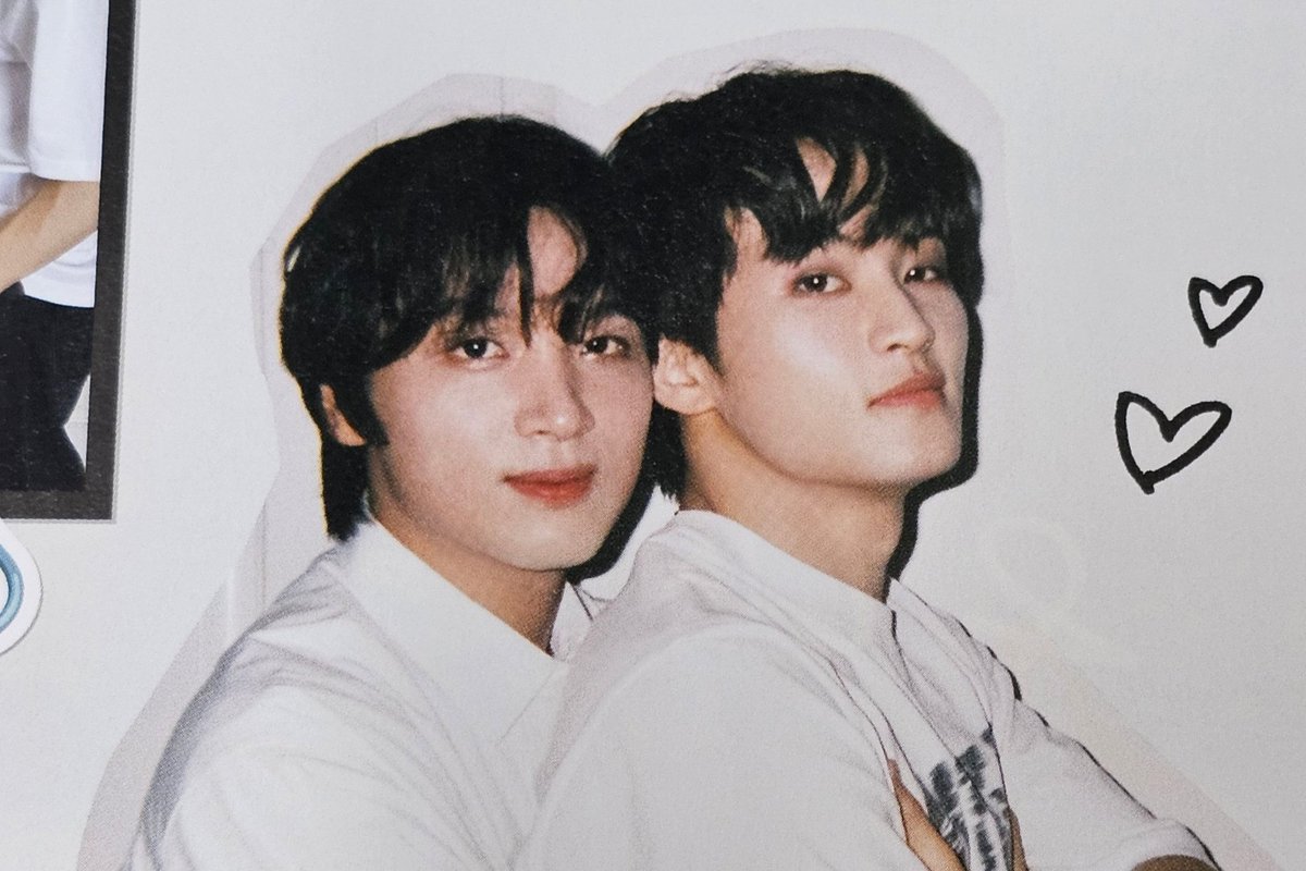 neo_glamrock's tweet image. #markhyuck short au ⭒ your love

donde el par de padres ansiosos no puede esperar para saber que será su bebé (pero tampoco son tan valientes para averiguarlo ellos mismos)