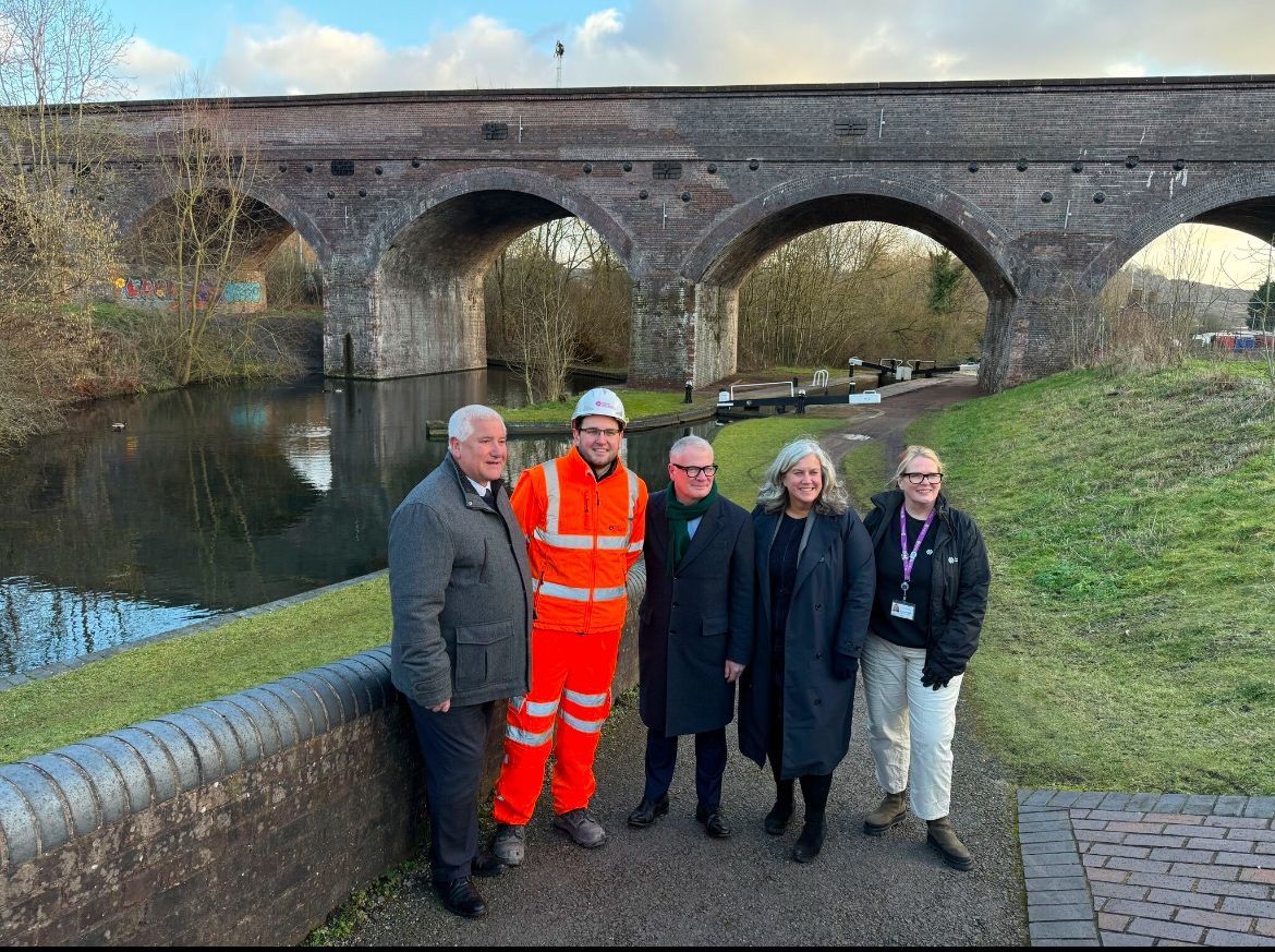 Colas Rail UK (@colasrailuk) on Twitter photo π Happy Birthday, <a href="/midlandtram/">Midland Metro Alliance</a>
π·π·ββοΈ Over the weekend, the MMA celebrated their 9th anniversary & as a major programme of works for our Urban division
πΈ To celebrate 9 years, here's some of our favourite projects delivered so far!
#ColasRailShares #MetroMonday π Happy Birthday, <a href="/midlandtram/">Midland Metro Alliance</a>
π·π·ββοΈ Over the weekend, the MMA celebrated their 9th anniversary & as a major programme of works for our Urban division
πΈ To celebrate 9 years, here's some of our favourite projects delivered so far!
#ColasRailShares #MetroMonday