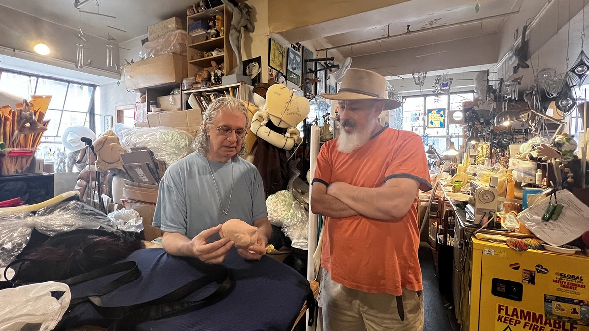 Olmsted Network (@olmstednetwork) on Twitter photo Explore the origins of our nine-foot-tall Big Head Fred mascot! Take a trip to Manhattan’s Garment District where we met the puppet-makers at Randy Carfagno Productions (<a href="/WeBuildPuppets/">Randy Carfagno</a>). Read more: ow.ly/2CM350UoC0a Explore the origins of our nine-foot-tall Big Head Fred mascot! Take a trip to Manhattan’s Garment District where we met the puppet-makers at Randy Carfagno Productions (<a href="/WeBuildPuppets/">Randy Carfagno</a>). Read more: ow.ly/2CM350UoC0a