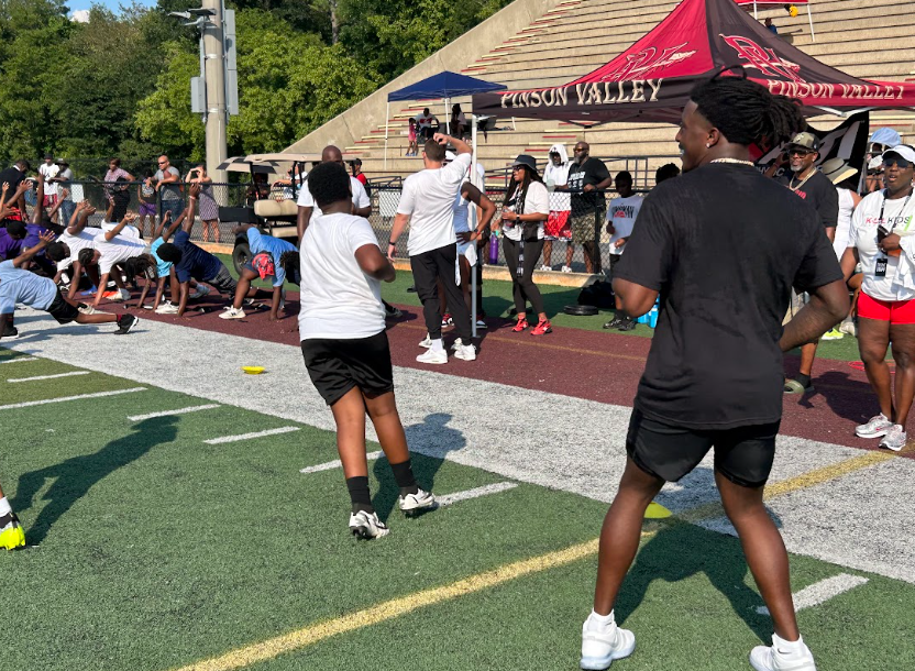 JEFCOED's tweet image. Check it out! This weekend, Pinson Valley High School graduate and New Orleans Saints cornerback, Kool-Aid McKinstry, returned to PVHS to host a free youth football camp! Athletes spent Saturday on the turf, learning firsthand from one of JEFCOED's own!