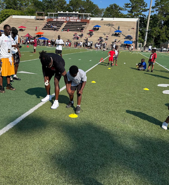 JEFCOED's tweet image. Check it out! This weekend, Pinson Valley High School graduate and New Orleans Saints cornerback, Kool-Aid McKinstry, returned to PVHS to host a free youth football camp! Athletes spent Saturday on the turf, learning firsthand from one of JEFCOED's own!