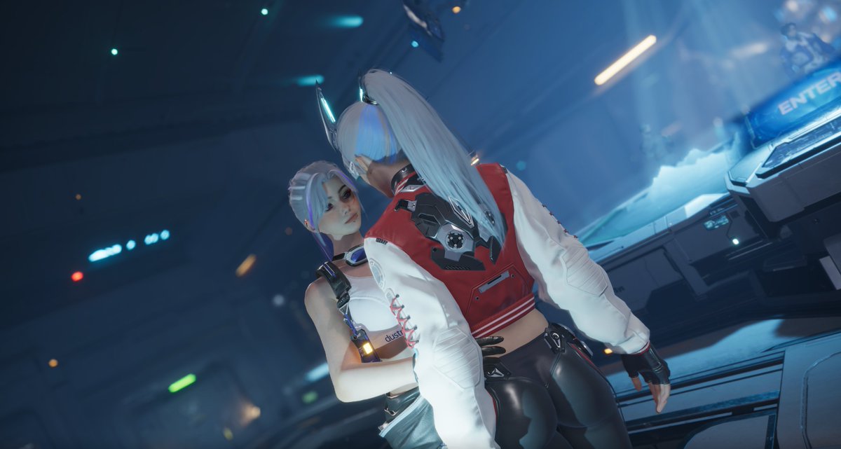 VT_Blanc's tweet image. this game needs to allow group posing... for no reason at all...
#MechaBREAK