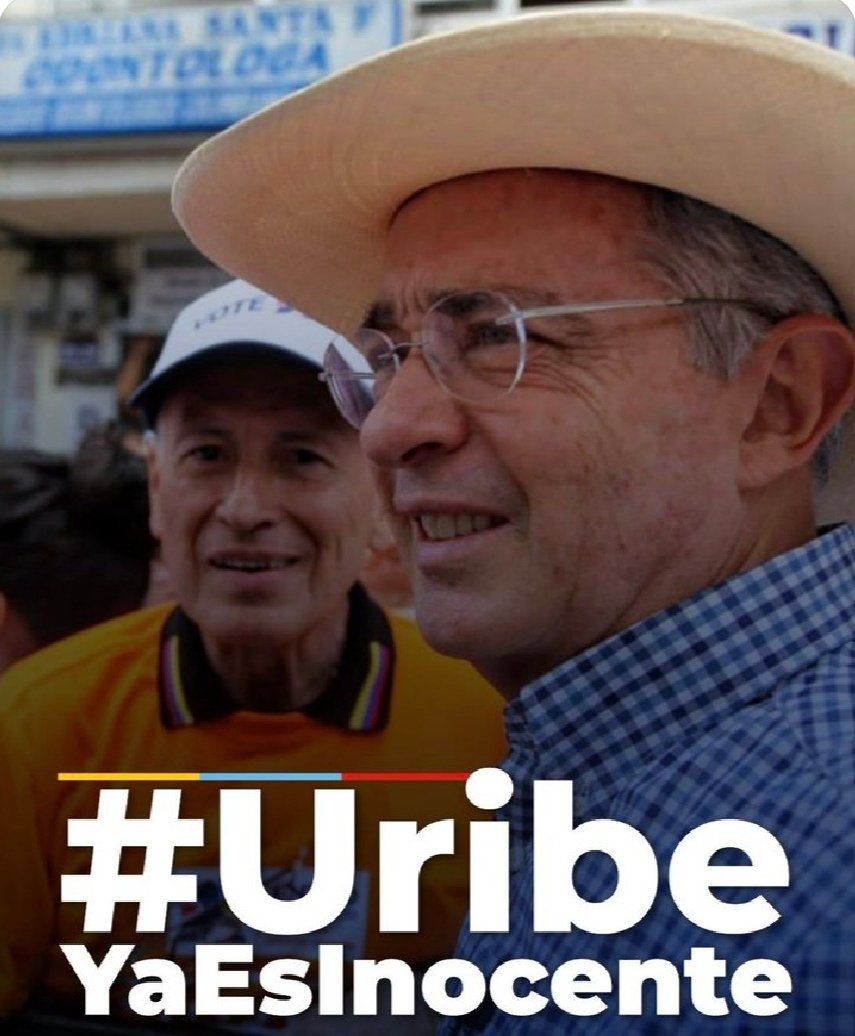 ZenuMujer's tweet photo. Vergüenza debería darle a los dirigentes de cada entidad Relacionada con la justicia prestarse para montar un juicio sobre mentiras, la verdad difícil volver a confiar en nuestras instituciones judiciales  #UribeYAesInocente   #UribeDiceLaVerdad https://t.co/LCwYRr1p1g
