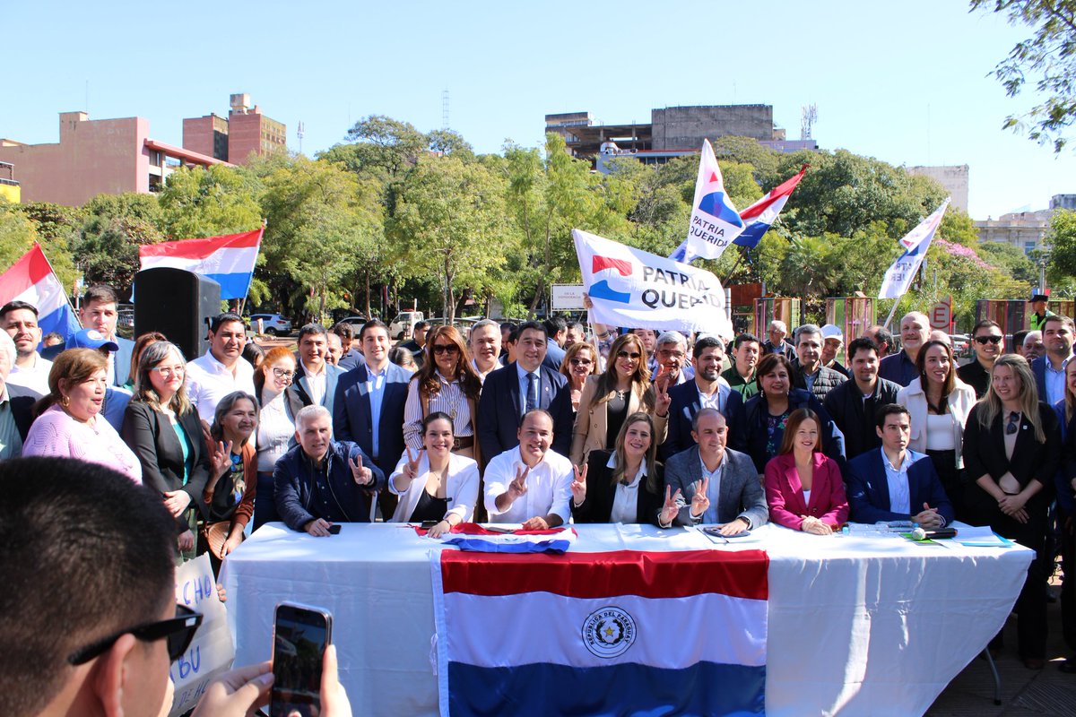 CelesteSenadora's tweet photo. Renace Asunción. https://t.co/aXHFbXZDhi