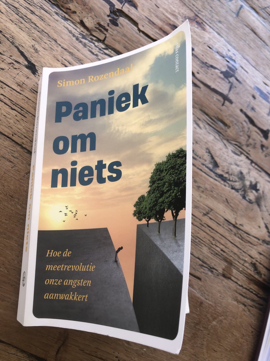 tweethenny's tweet image. Een AANRADER, zeker voor alle milieugroepen die zich vastplakken aan kunst e/o de snelweg.Het gaat veel beter met alles dan zo’n halve eeuw terug. Dit zeg ik niet maar @SimonRozendaal de nestor van de Nederlandse Wetenschap-journalistiek.