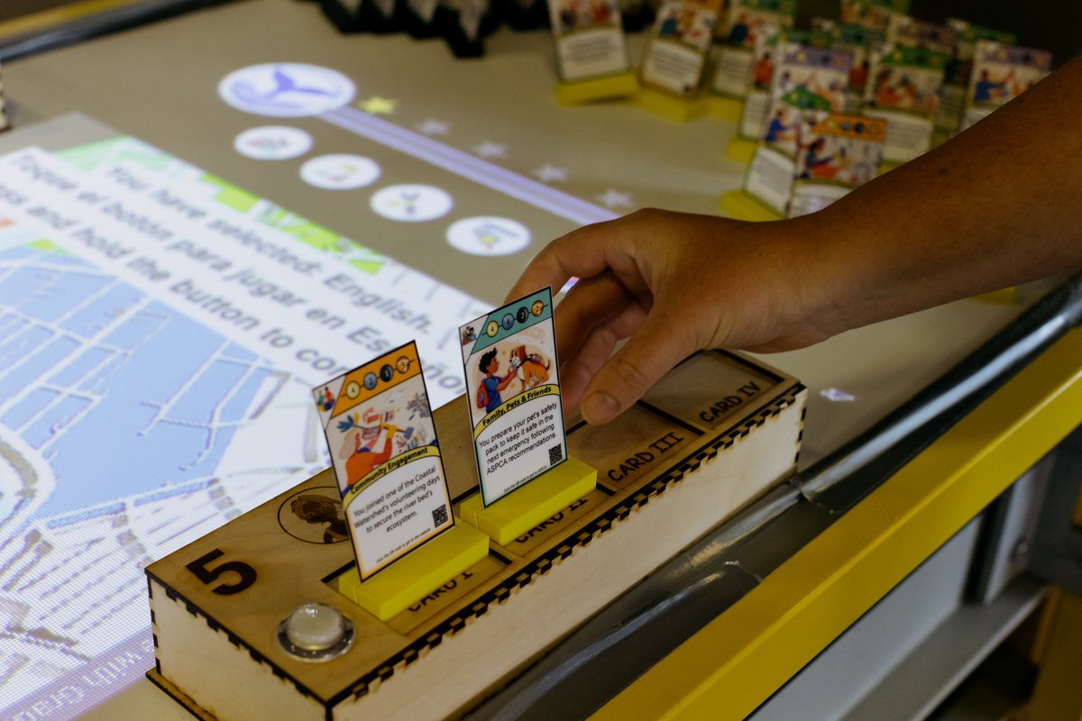 BaskinEng's tweet image. 🌊 How can technology enhance climate resilience? #BaskinEngineering postdoc Linda Hirsch developed an engaging flood resilience game which aims to equip community members with techniques for preparing for climate change events.💡Read the story: bit.ly/3TrCkG8