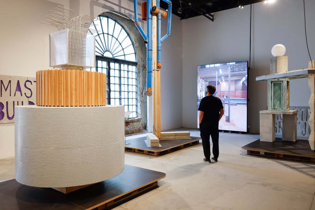 #BiennaleArchitettura2025 | Partecipazioni Nazionali
Repubblica di Slovenia
MASTER BUILDERS
Arsenale

Visita #IntelliGens a #Venezia fino al 23 novembre!
🎟 → bit.ly/BiennaleArchit…