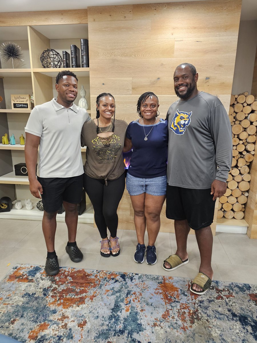 #JonesFamily #Siblings