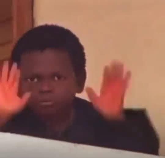 Dear future wifey, you see that public proposal 💍 and kneeling stuff? Yeah, we’re not doing that.