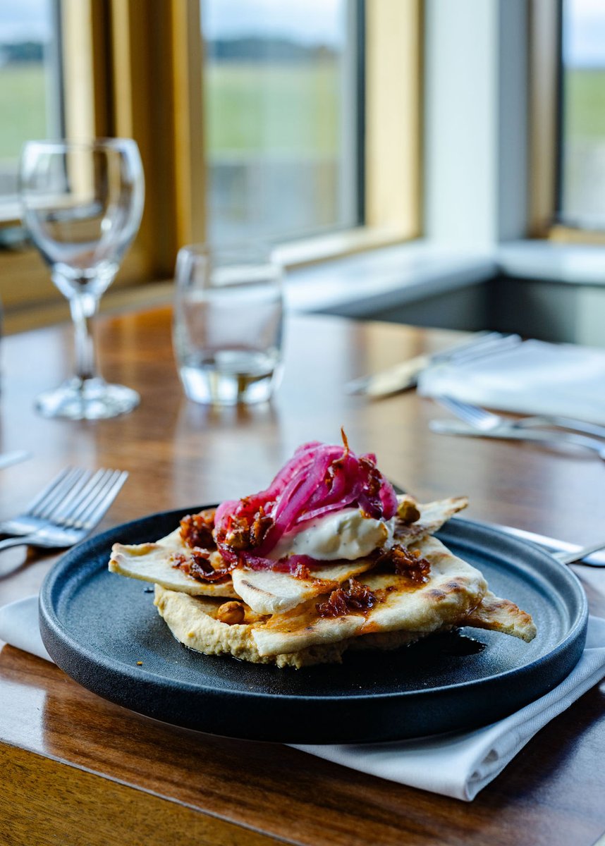 A taste of what's to come – a selection of starters from 1932 Grill, our on-site restaurant and a must-visit during your stay.

📸: AnySomethingPhotography