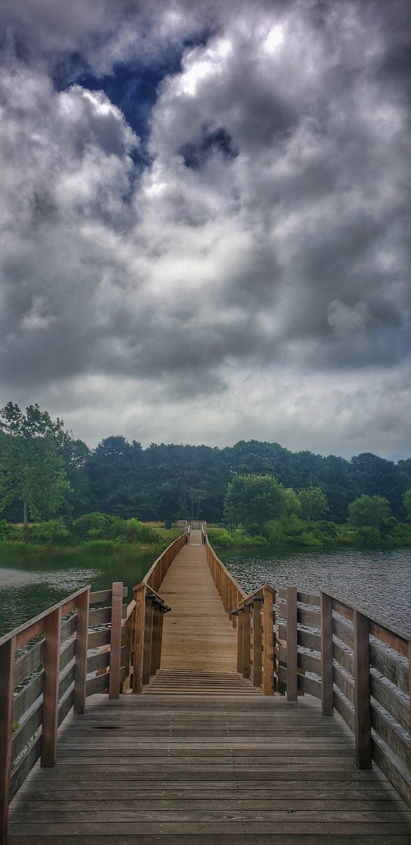 Sunny and cloudy at Patriots Preserve but still good hiking weather! 
<a href="/DiscoverLINY/">Discover Long Island</a> <a href="/longislandpatch/">Long Island Patch</a> <a href="/News12Weather/">News 12 Weather</a> <a href="/GarofaloWX/">Meredith Garofalo</a> <a href="/LorinOnTV/">Lorin Richardson</a> <a href="/SamanthaAugeri/">Samantha Augeri</a> <a href="/AddisonGreenWX/">Addison Green</a> <a href="/StormHour/">#StormHour</a> <a href="/ThePhotoHour/">#ThePhotoHour</a> <a href="/longisland/">Long Island</a> <a href="/hoffmanrich/">RichHoffmanWeather</a> #N12stormwatchers <a href="/WeatherGeoff/">Geoff Bansen, CBM</a>