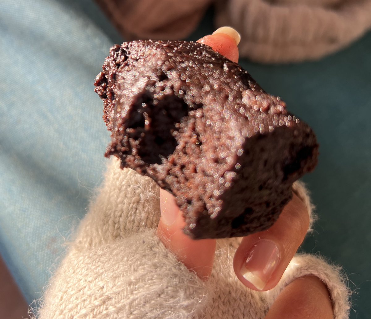 doukatty's tweet photo. Give me more chocolate! #chocolover https://t.co/dSaVfK50LU