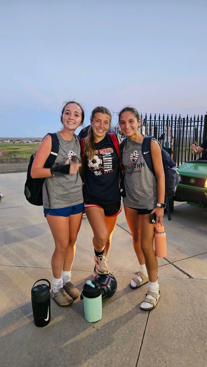 Graycen Phillips (@graycenphillips) on Twitter photo Had a great time this past weekend in Colorado at the <a href="/csup_wsoccer/">CSU Pueblo Women's Soccer</a> ID camp! Thank you to the coaches and current players who took the time to watch and coach us! Can’t wait to see what comes next! Had a great time this past weekend in Colorado at the <a href="/csup_wsoccer/">CSU Pueblo Women's Soccer</a> ID camp! Thank you to the coaches and current players who took the time to watch and coach us! Can’t wait to see what comes next!