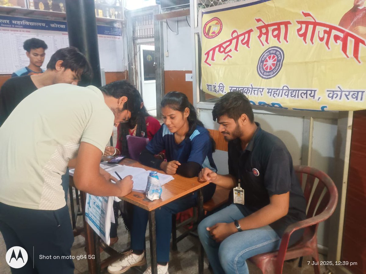 swarnkar_richa's tweet image. #help_desk में किया ड्यूटी @_NSSIndia @YASMinistry @MYBharatND @nssrddelhi @NSSRDBhopal @Rajkumarnss @NeetaBajpai5 @NssChhattisgarh @Abvvbilaspurcg @nssabvuCG @manojsinha812 @YKTiwari68 @Ajaykpatel04