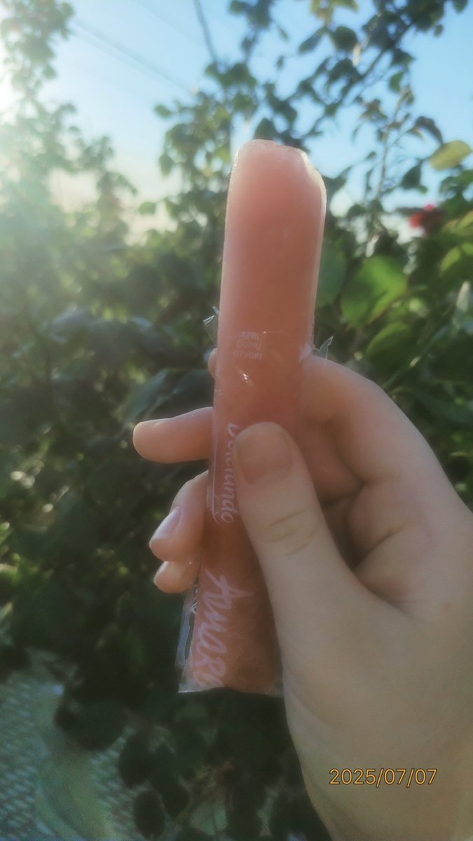 wh0re_EvilPeter's tweet image. #icecream ...🍦🍒