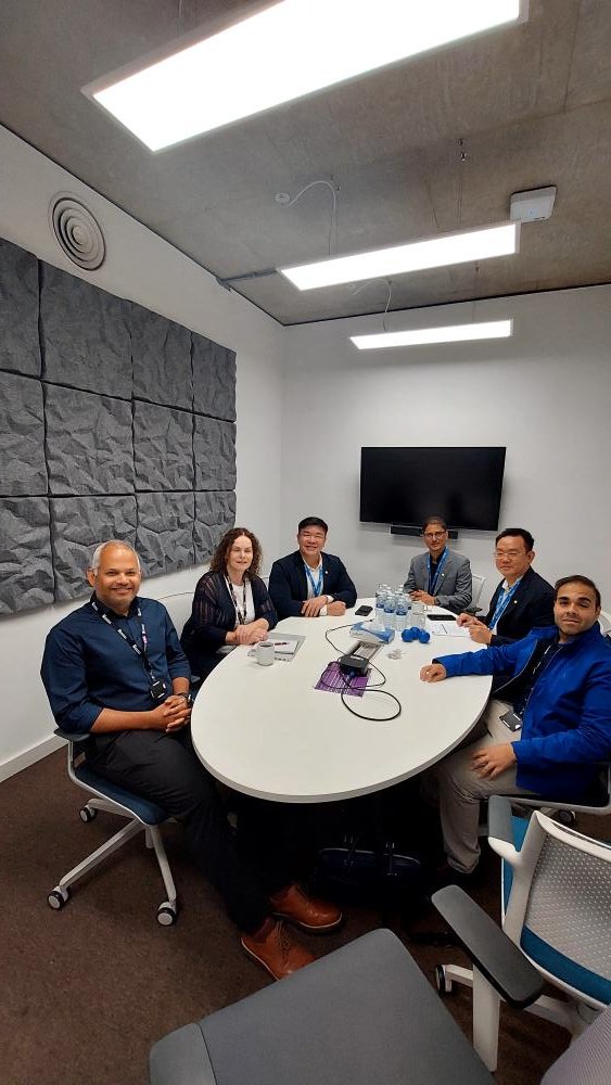 Yesterday, we were pleased to welcome representatives from Amity University Singapore, one of our valued academic partners from Senegal, onto Campus.They met with our Global Partnerships team and academic colleagues to explore opportunities for continued collaboration and growth.