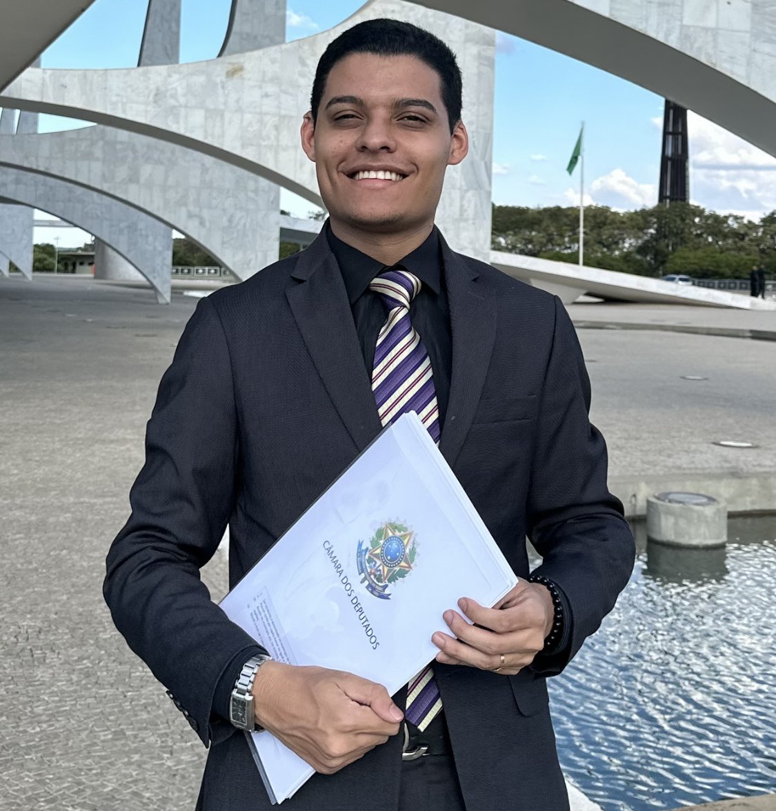 🚨URGENTE: Popularidade do governo Lula AUMENTA em 9% após campanha CONTRA os super-ricos e A FAVOR dos trabalhadores. Grandíssimo dia! COMPARTILHEM! 🇧🇷💪🌟