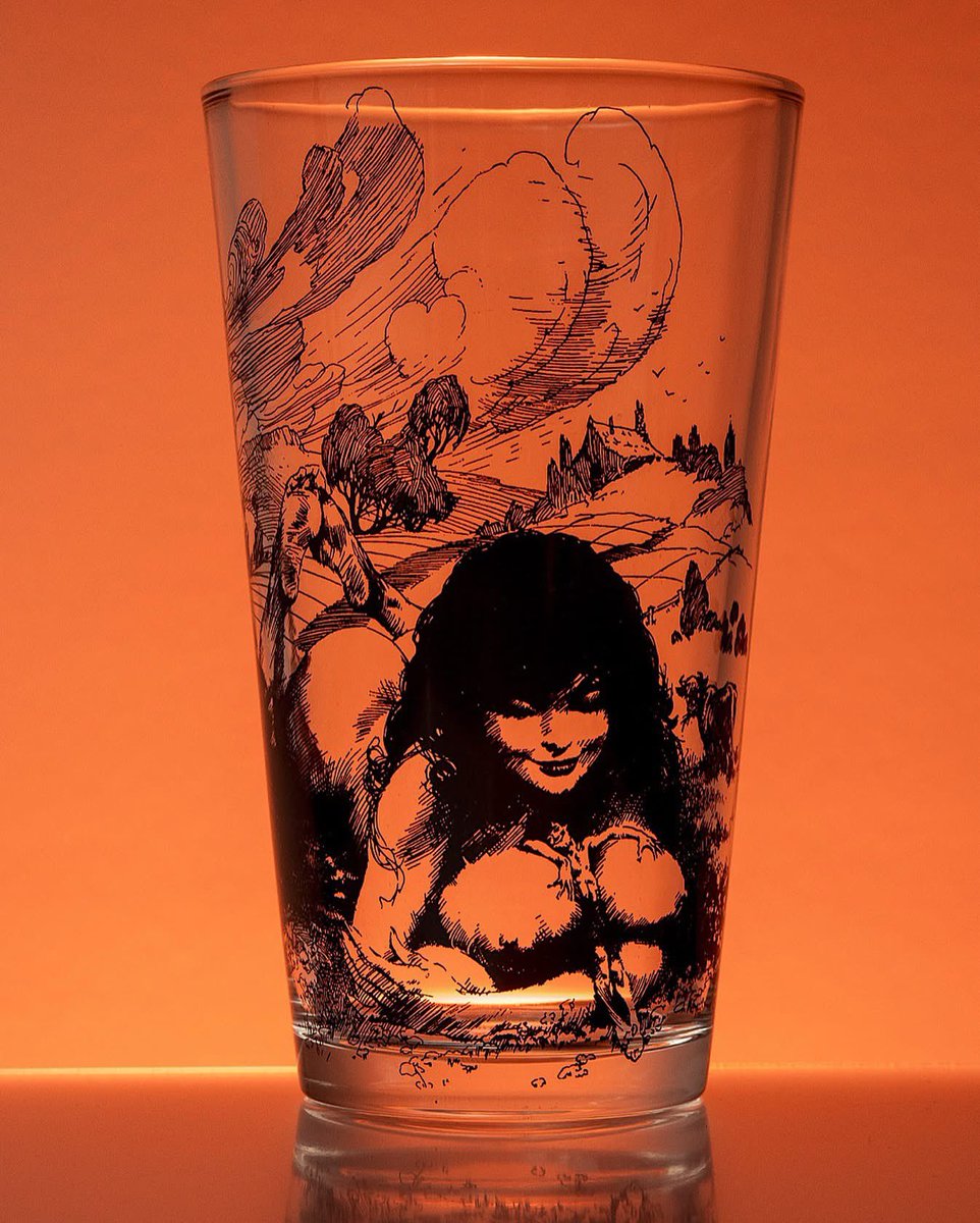frazettagirls's tweet image. All new ๐ญ๐น๐จ๐๐ฌ๐ป๐ป๐จ ๐ฎ๐ฐ๐น๐ณ๐บ pint glasses drop this Friday 7/11 at 12PM EST exclusively at FrazettaGirls.com #FrazettaGirls