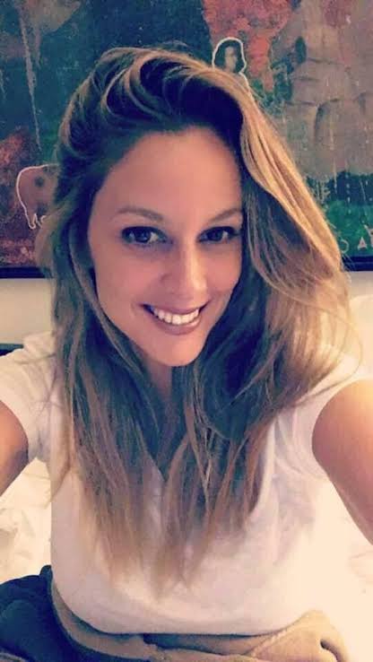 El Abogator (@elabogator) on Twitter photo ¿Que les digo? Que #LadyRacista <a href="/ximena_pinchel/">Ximena Pichel</a> pensó que ahi quedaba su desmadre, pero las consecuencias siguen, le cancelan contrato de ser la imagen de #Pantene, el restaurante la despide, y el portal donde se "vendía como modelo" la quita del portafolio. A Mamarla! ¿Que les digo? Que #LadyRacista <a href="/ximena_pinchel/">Ximena Pichel</a> pensó que ahi quedaba su desmadre, pero las consecuencias siguen, le cancelan contrato de ser la imagen de #Pantene, el restaurante la despide, y el portal donde se "vendía como modelo" la quita del portafolio. A Mamarla!