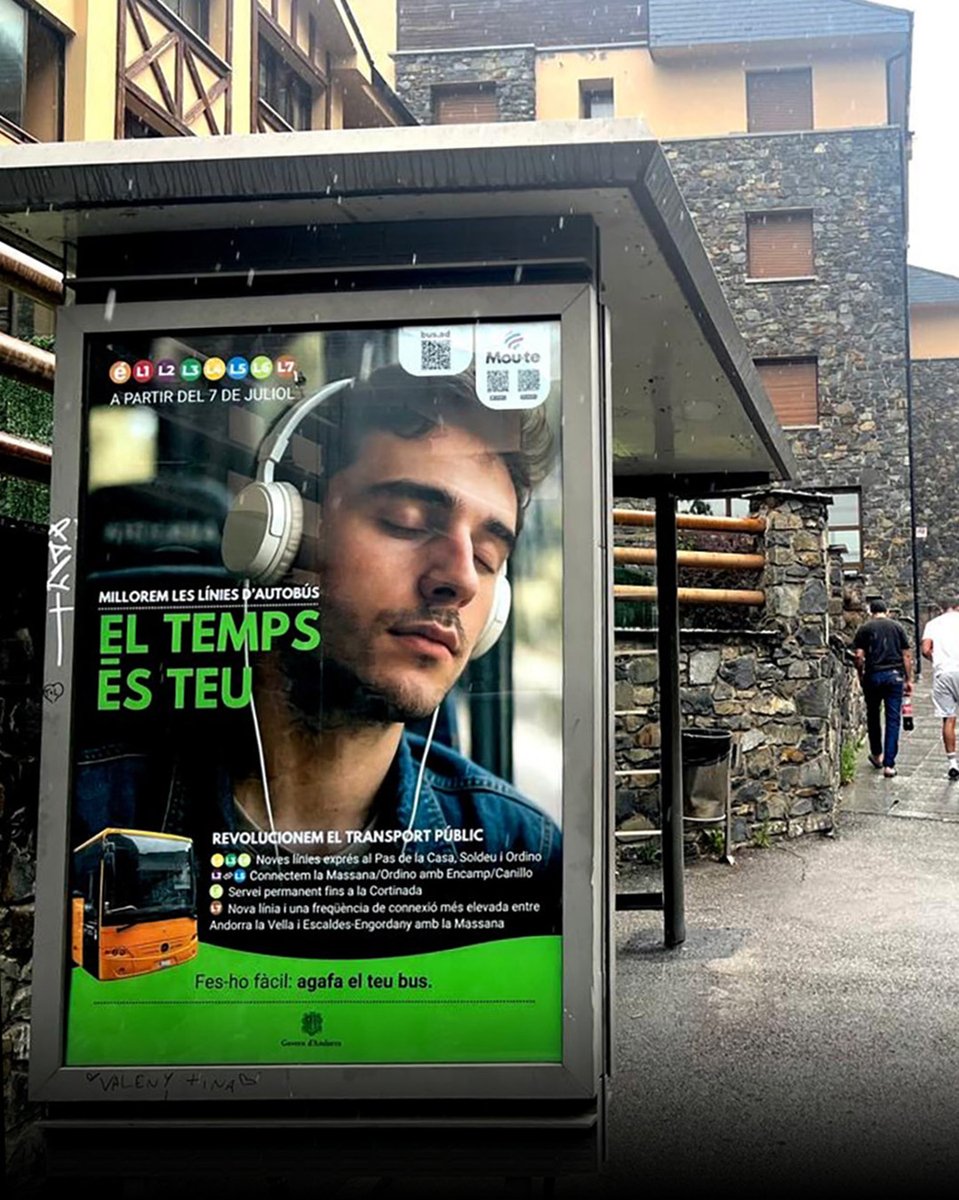SiseGrau's tweet photo. Des d’avui, 7 de juliol, les noves línies i recorreguts dels autobusos a #Andorra ja són una realitat.
Hem creat aquesta campanya per la Secretaria d’Estat de Transport, Mobilitat i Transició Energètica, i ja la podeu veure als nostres carrers i a internet.
L’objectiu? Fer més accessible i entenedor el nou sistema de transport públic del país.
.
.
.
#mobilitat #andorra #transport #publicitat #viapublica