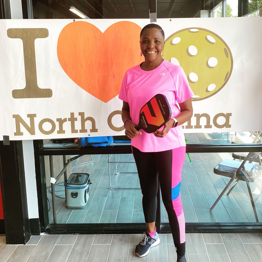 PBchangesLives's tweet image. Incredible #MotivationMonday story! 🌍 Sherry brought pickleball to disadvantaged communities in South Africa, empowering youth &amp;amp; building #TembisaGOLD&apos;s first team! Her journey from PTSD to global mission is pure inspiration.

#Pickleball #SouthAfrica #MondayMotivation