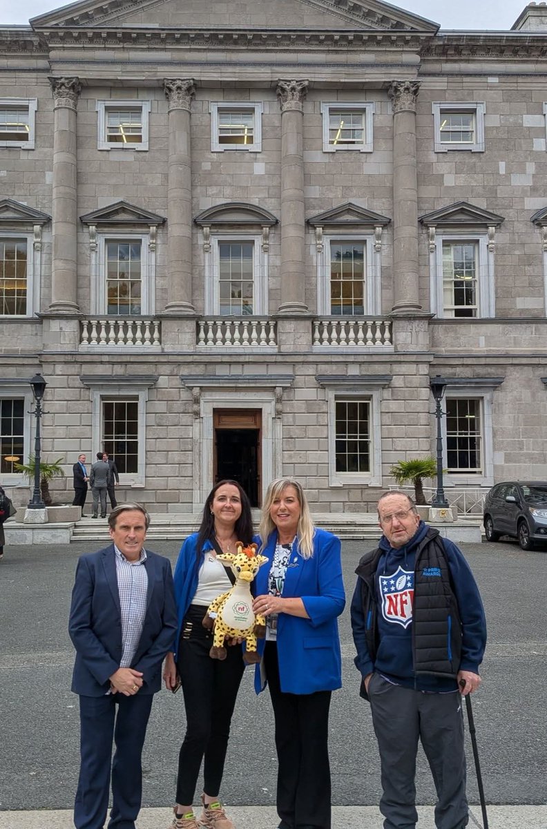 ReadaCronin's tweet photo. Last week’s presentation in the Oireachtas AV Room on #RareDiseases, including Neurofibromatosis, NF, was powerful and moving. The message is clear, proper supports, and investment in research can’t wait. Time for action.

Great to catch up with constituent and #NF Warrior Gillian Dunne Minnock and friends.