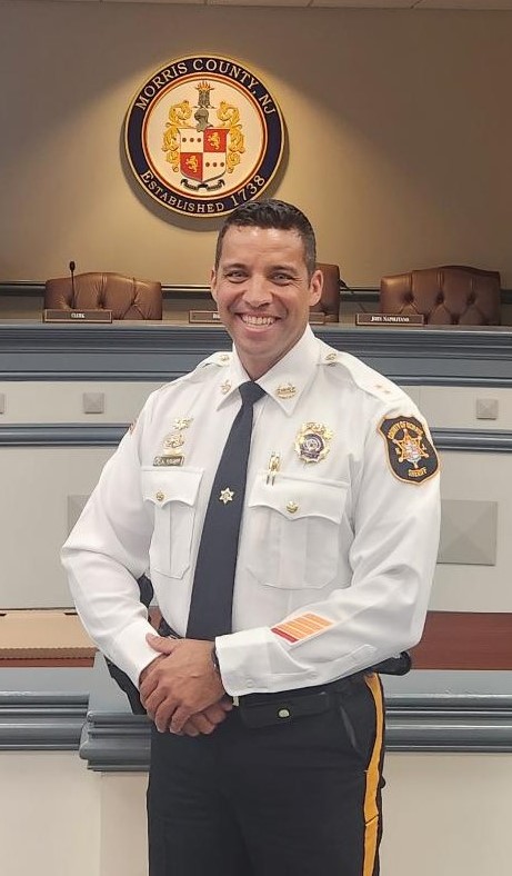 morrissheriffnj's tweet image. Sheriff James M. Gannon Swears in New Chief Sheriff’s Officer

Sheriff James M. Gannon swore in Aaron D. Tomasini as the new Chief Sheriff’s Officer for the Morris County Sheriff’s Office Bureau of Law Enforcement.  

Congratulations Chief! 

 #MorrisCounty #SheriffsOffice