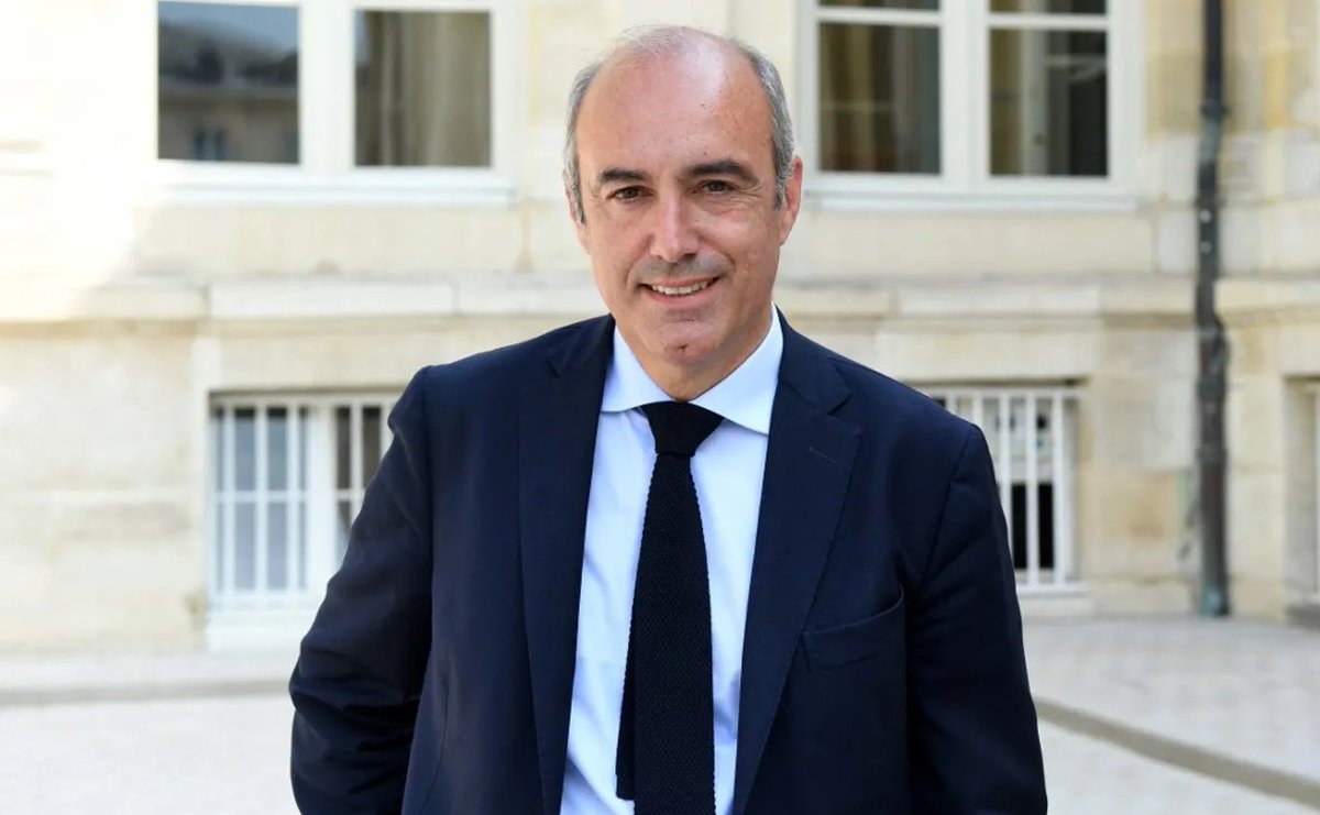 ThayWilliam's tweet image. Choqué d’apprendre la disparition d’Olivier Marleix, un des derniers attachés au gaullisme et à la souveraineté de la France.
Courageux et fidèle à ses convictions, il a défendu notre filière industrielle et une certaine idée de la France.
Des qualités rares, ce qui expliquent…