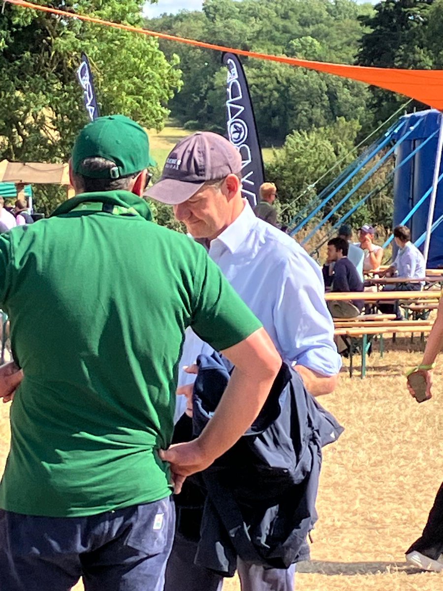 I know the bloke who knows Charlie Ireland.